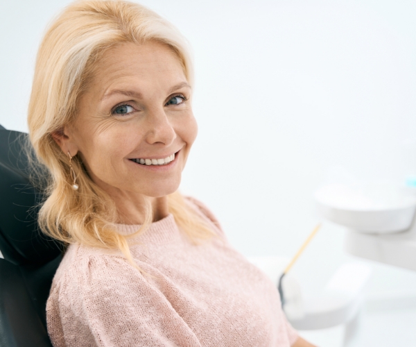 Implants & Extractions in Wilmette, IL
